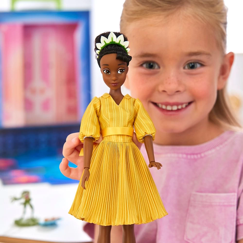 Tiana Disney Story Doll – The Princess And The Frog – 11 1/2'' 5 Tiana Disney Story Doll – The Princess And The Frog – 11 1/2'' - Image 3