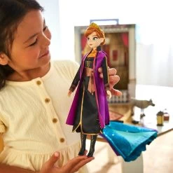 Anna Disney Story Doll – Frozen – 11 1/2'' -Disney 1610040902077 2